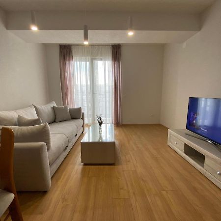 Sis Apartments Ohrid Exterior foto